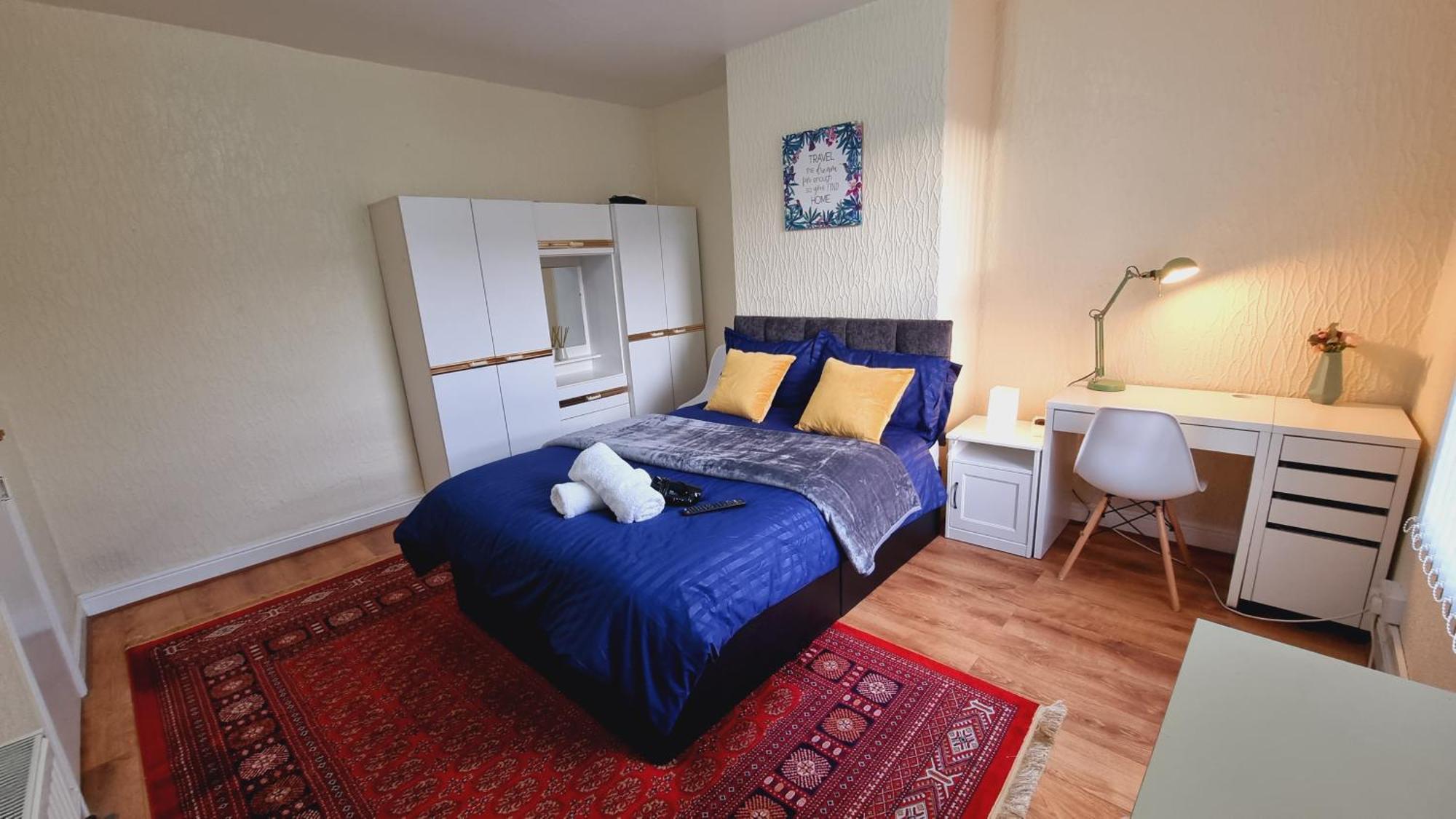 Spacious Two Bedroom House, Parking And Wifi Leeds  Luaran gambar