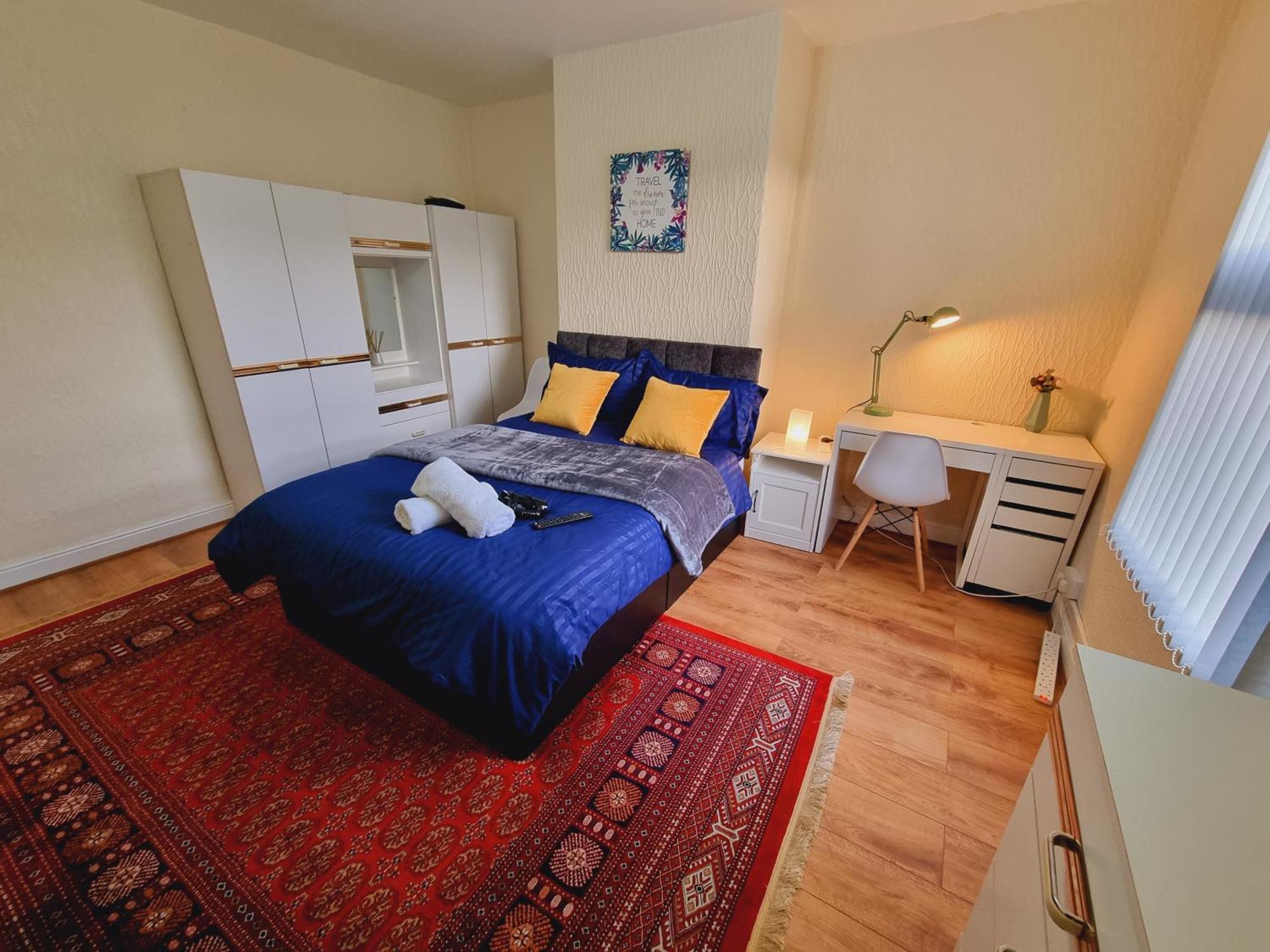 Spacious Two Bedroom House, Parking And Wifi Leeds  Luaran gambar